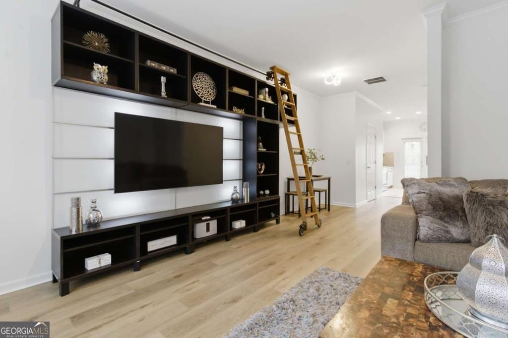 1428 Liberty Pkwy NW