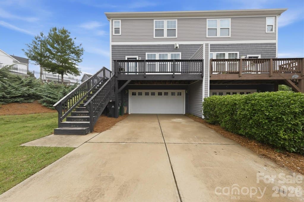 1502 Sharon Rd W, Charlotte