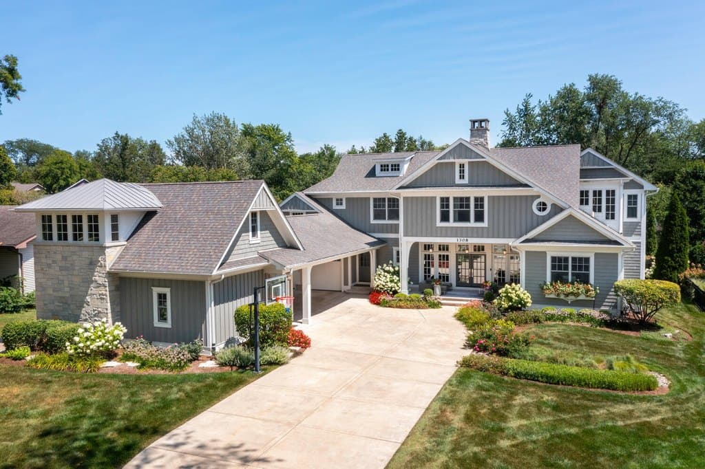 1308 N Wright St, Naperville