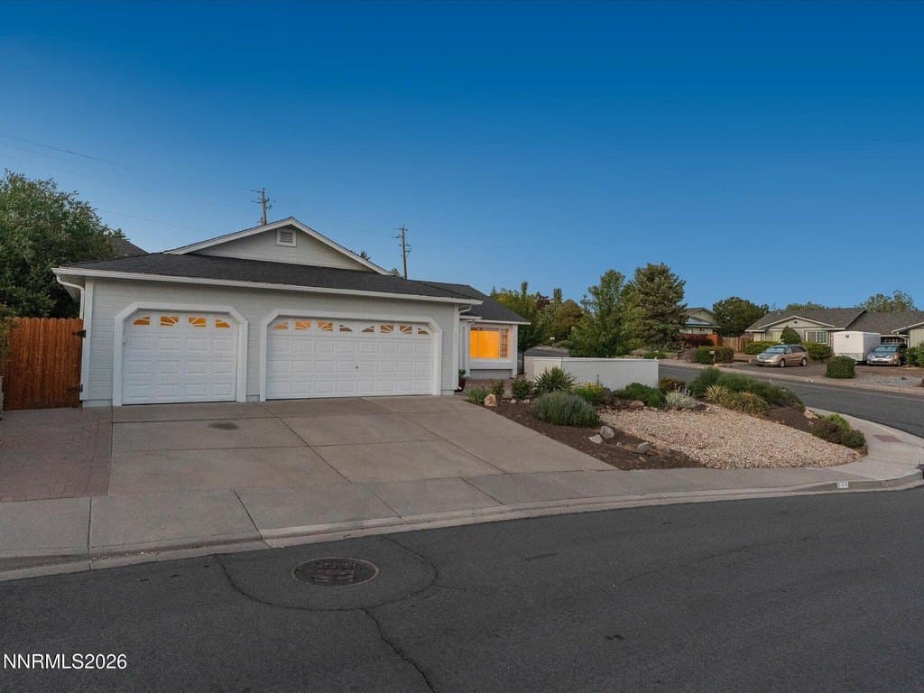 695 Kane Ct, Reno
