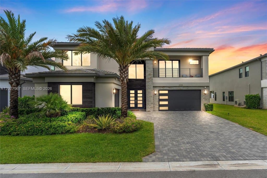 20108 Castle Stuart Ave, Boca Raton