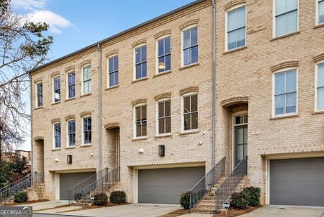 3454 Landen Pine Ct NE