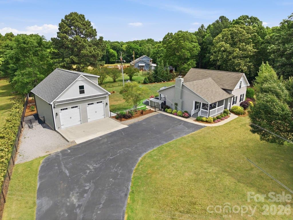 12109 Eastfield Rd, Huntersville