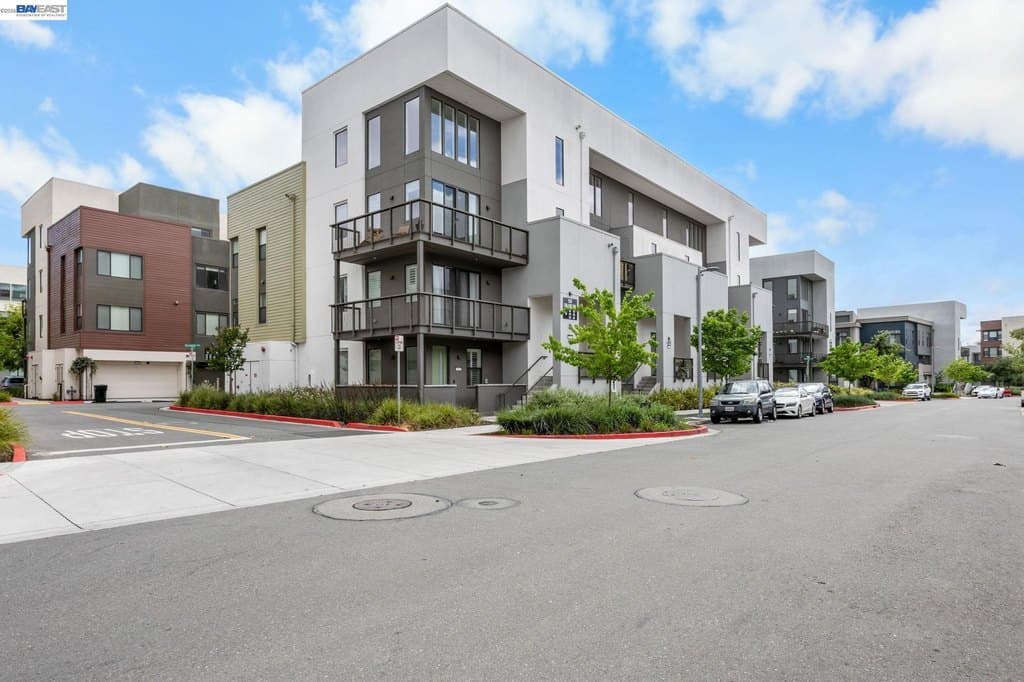 45139 Challenge Cmn Unit 1001, Fremont