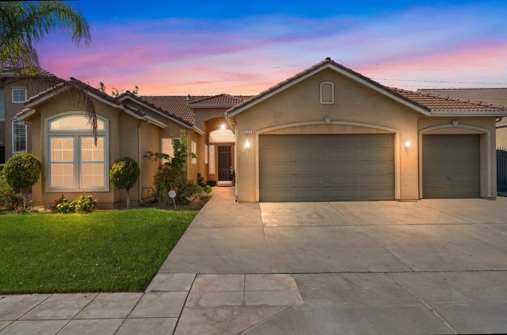 6265 W Menlo Ave, Fresno