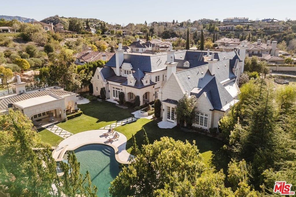 25242 Prado Del Misterio, Calabasas