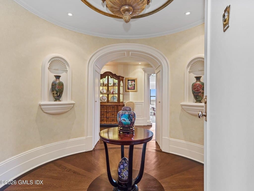 40 W Elm St Apt 3D, Greenwich