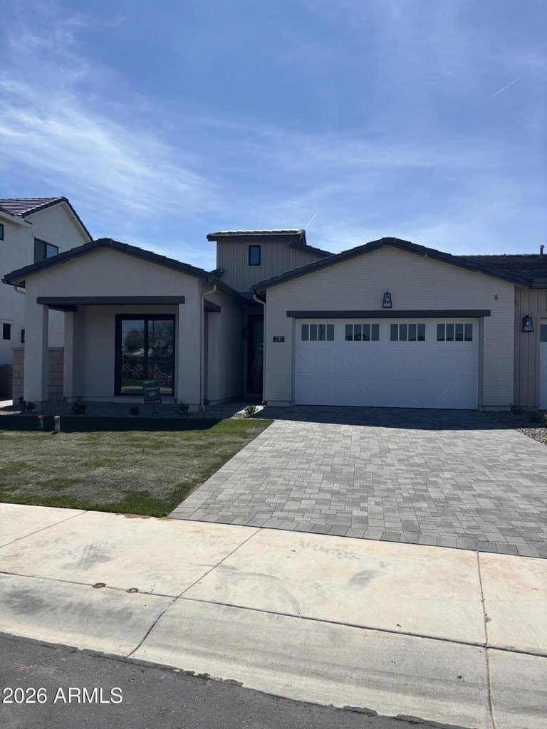 2737 E Derringer Ct, Gilbert