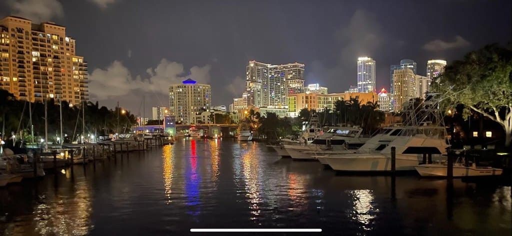 621 SW 5th Pl, Fort Lauderdale