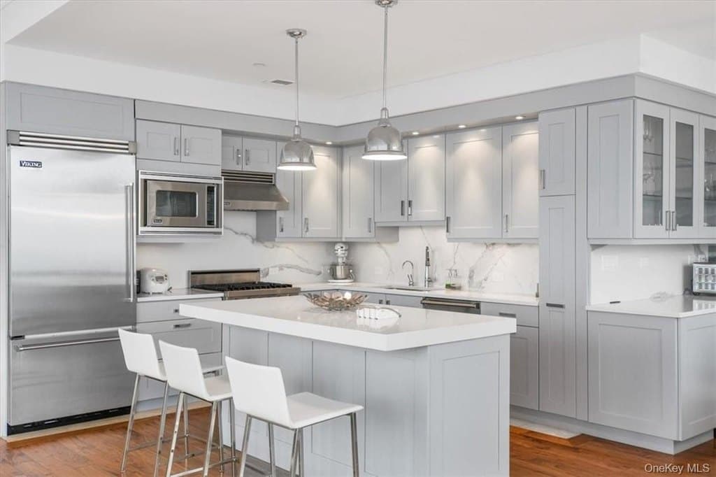 5 Renaissance Sq Ph 5E, White Plains