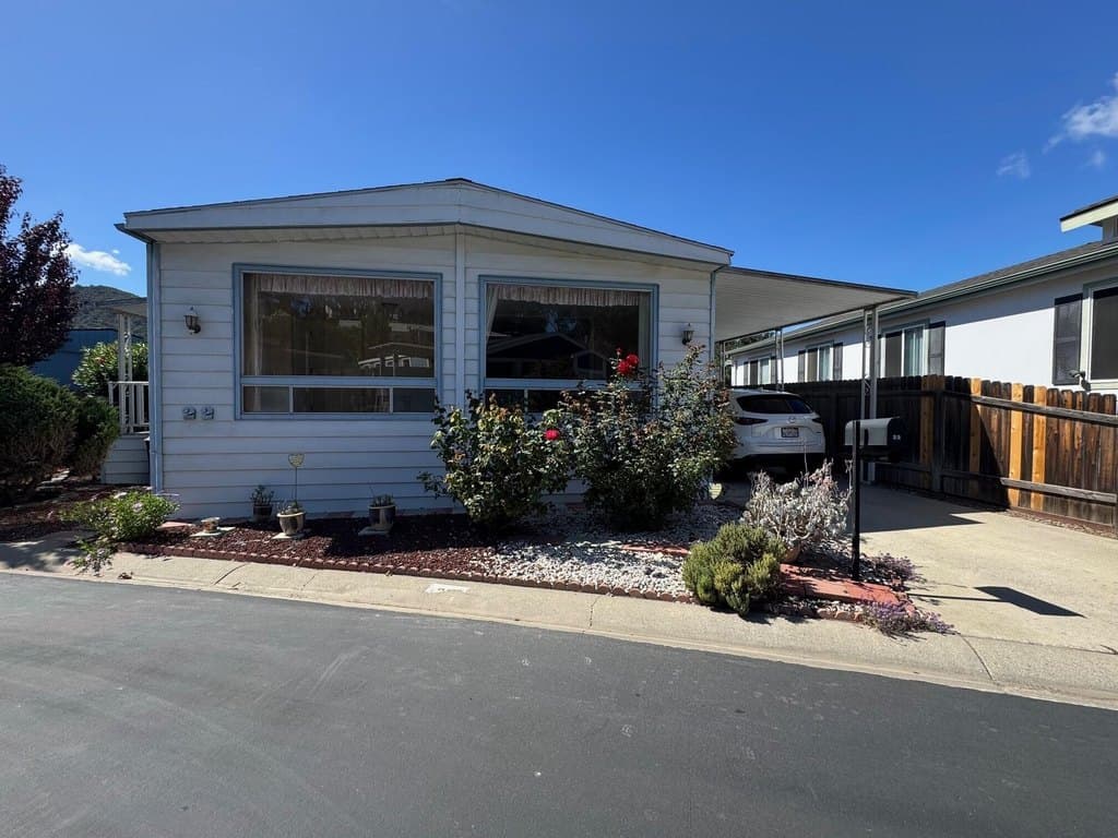 22 Via Del Sol, Solvang