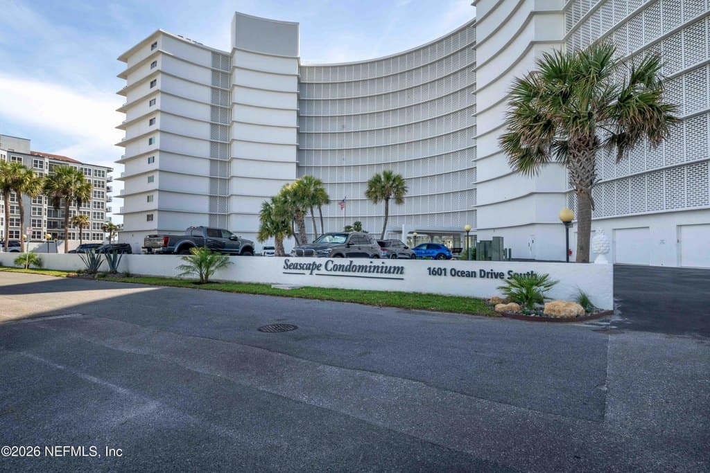 1601 Ocean Dr S Apt 203, Jacksonville Beach