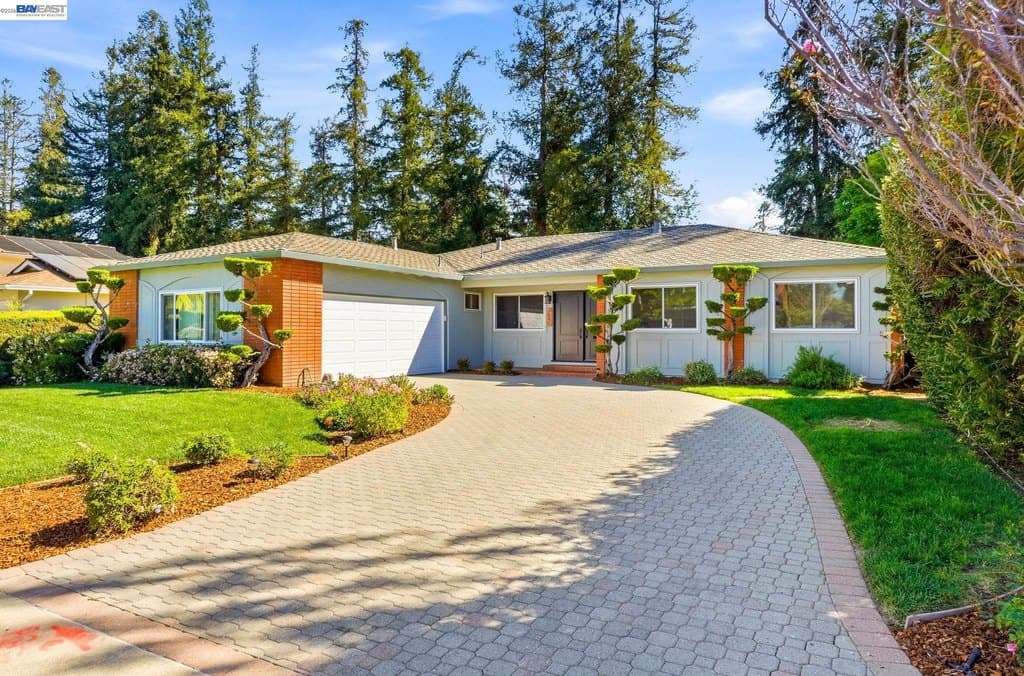 2645 Swanson Way, Mountain View