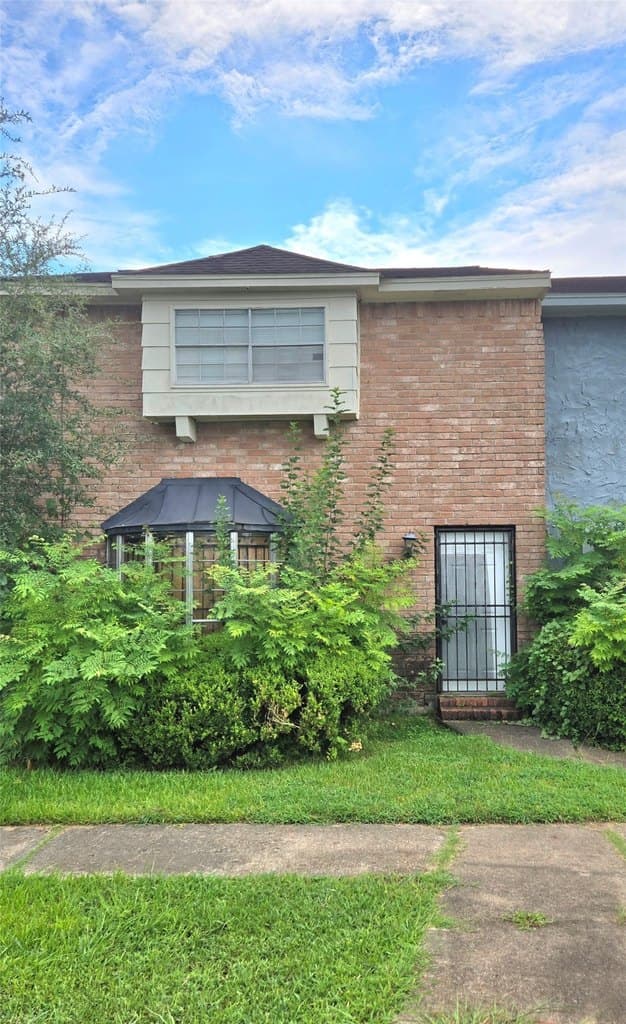 7063 Chasewood Dr, Houston