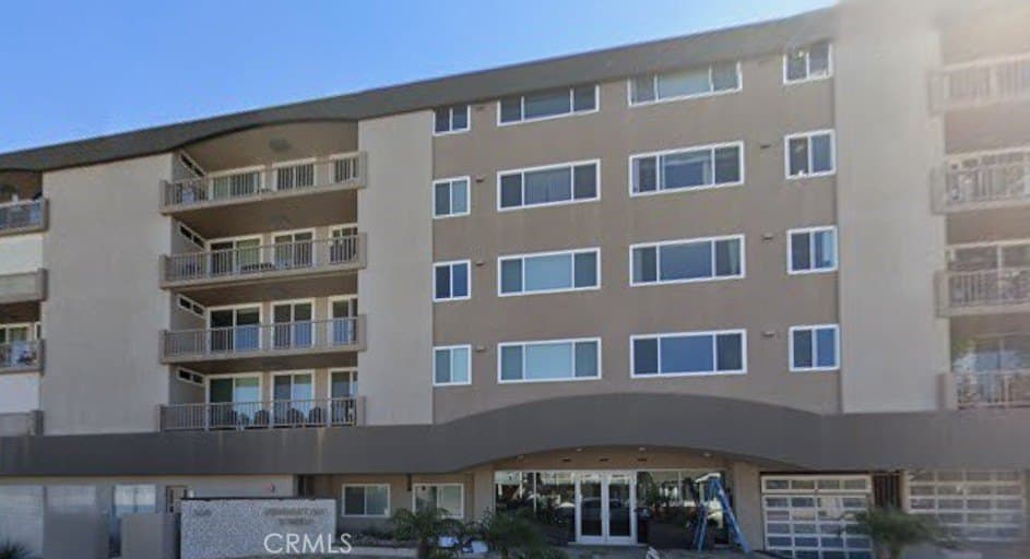 310 Fernando St Apt 100, Newport Beach