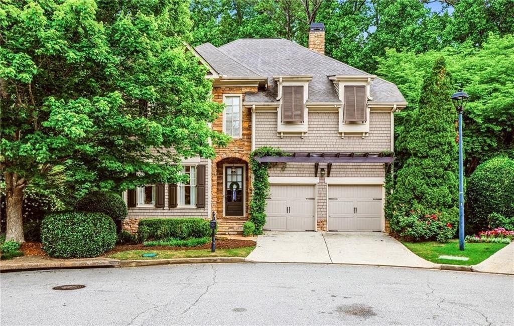4054 Newhaven Cir NE, Brookhaven