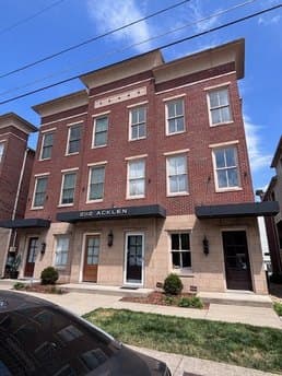 2112 Acklen Ave Apt 201
