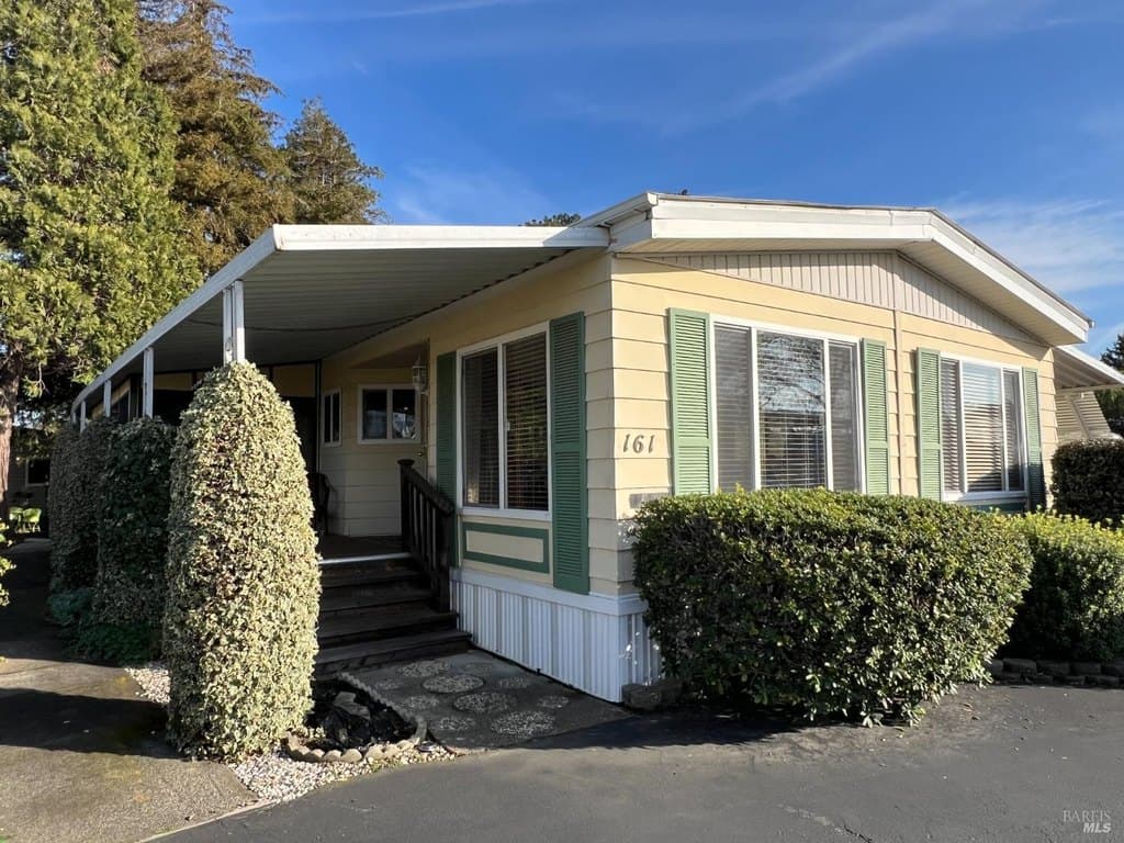 161 Bear Flag Rd, Sonoma