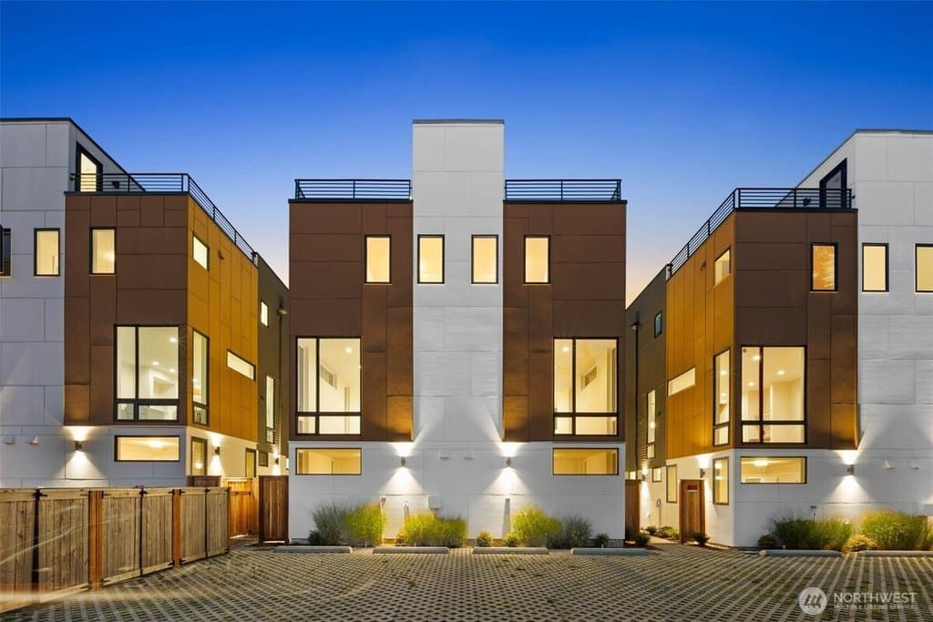 9239 B 16th Ave SW, Seattle