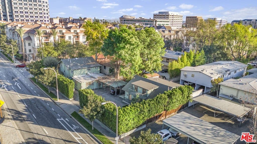 301 N Hudson Ave, Pasadena