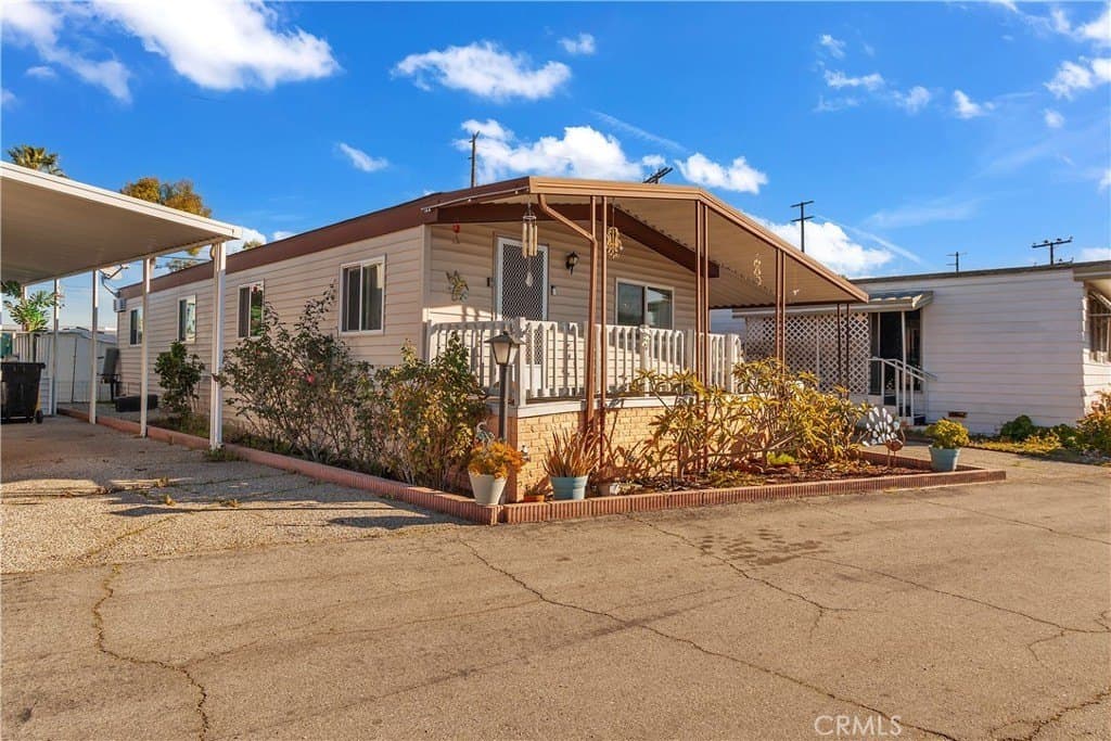 2550 Pacific Coast Hwy Spc 13, Torrance