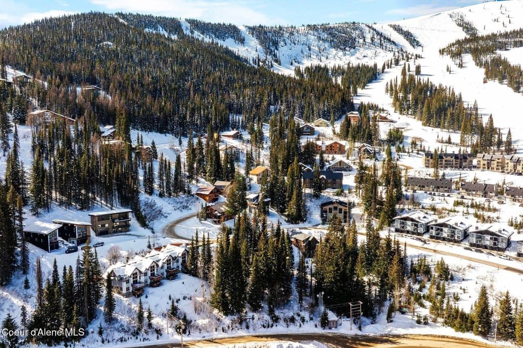 Nna Crystal Springs Rd, Sandpoint