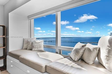 1435 Brickell Ave Unit 3401