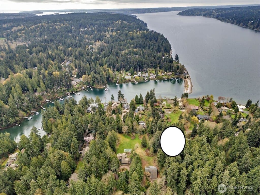 9190 Fox Cove Ln NE Lot 6, Bainbridge Island