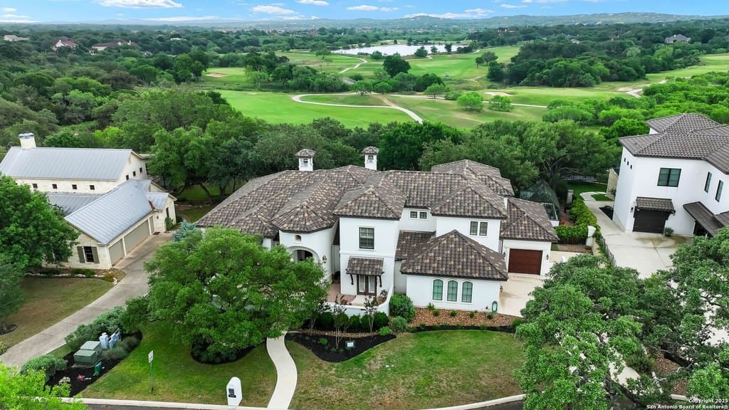 8628 Delta Dawn Ln, Boerne