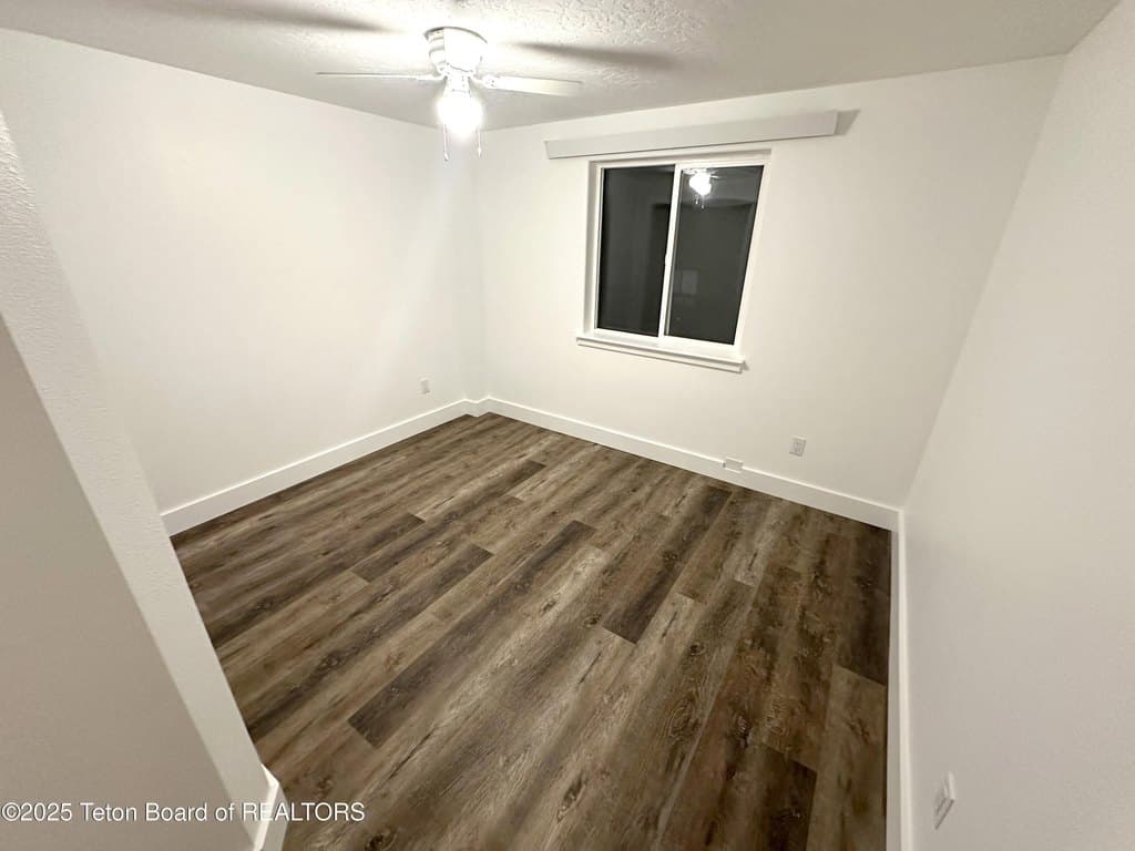 555 W Deer Dr Unit 301, Jackson