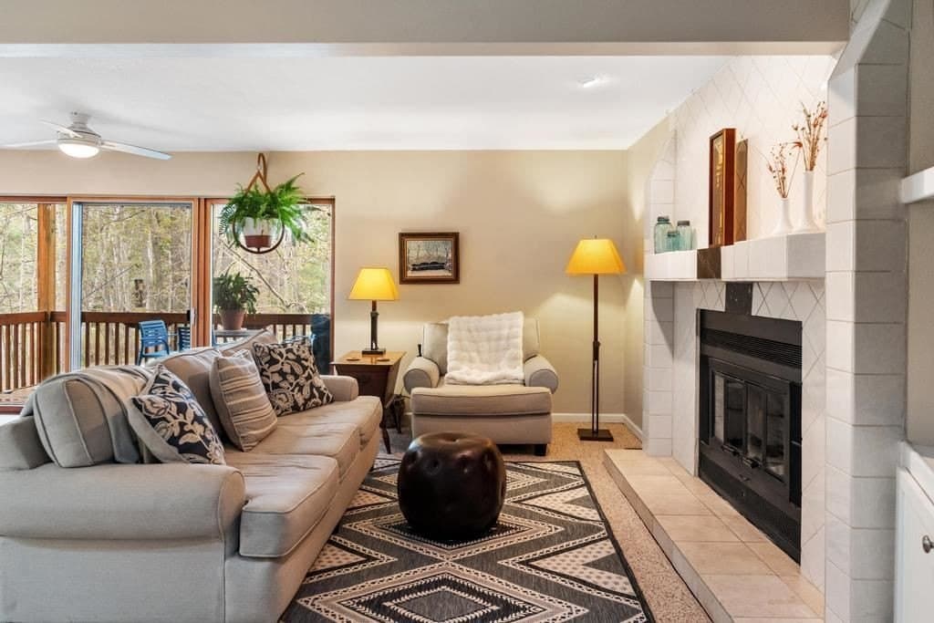 3400 Lakeside Clb Unit 21, Petoskey