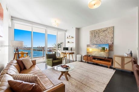 2020 N Bayshore Dr Apt 2908