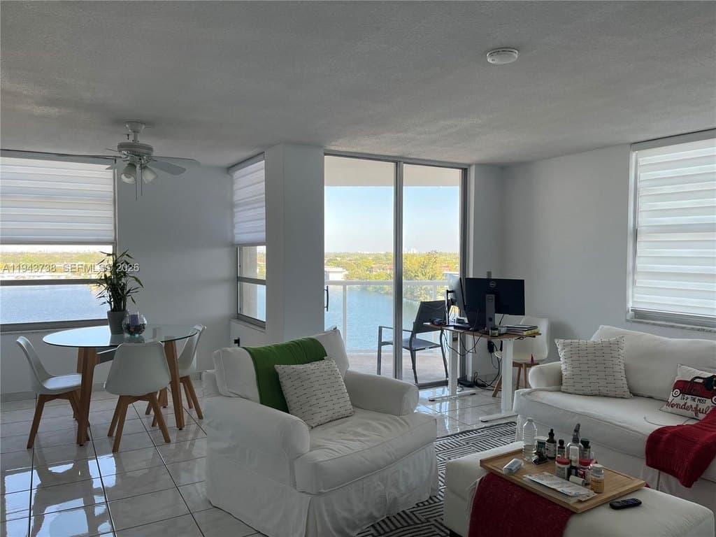 1351 NE Miami Gardens Dr Apt 806E