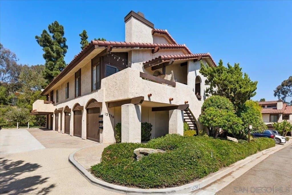 13750 Ruette Le Parc Unit A, Del Mar