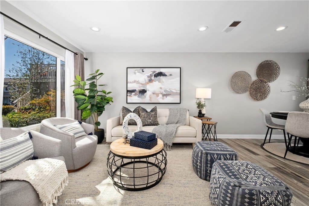 8415 Benjamin Dr, Huntington Beach