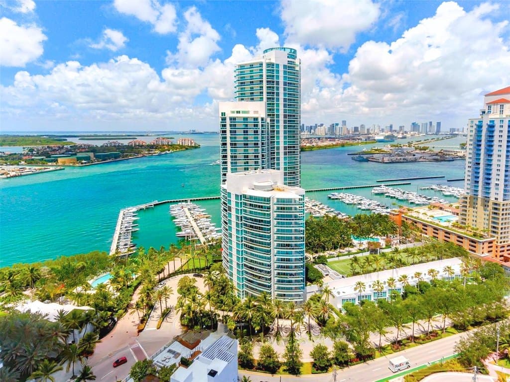 1000 S Pointe Dr, Miami Beach