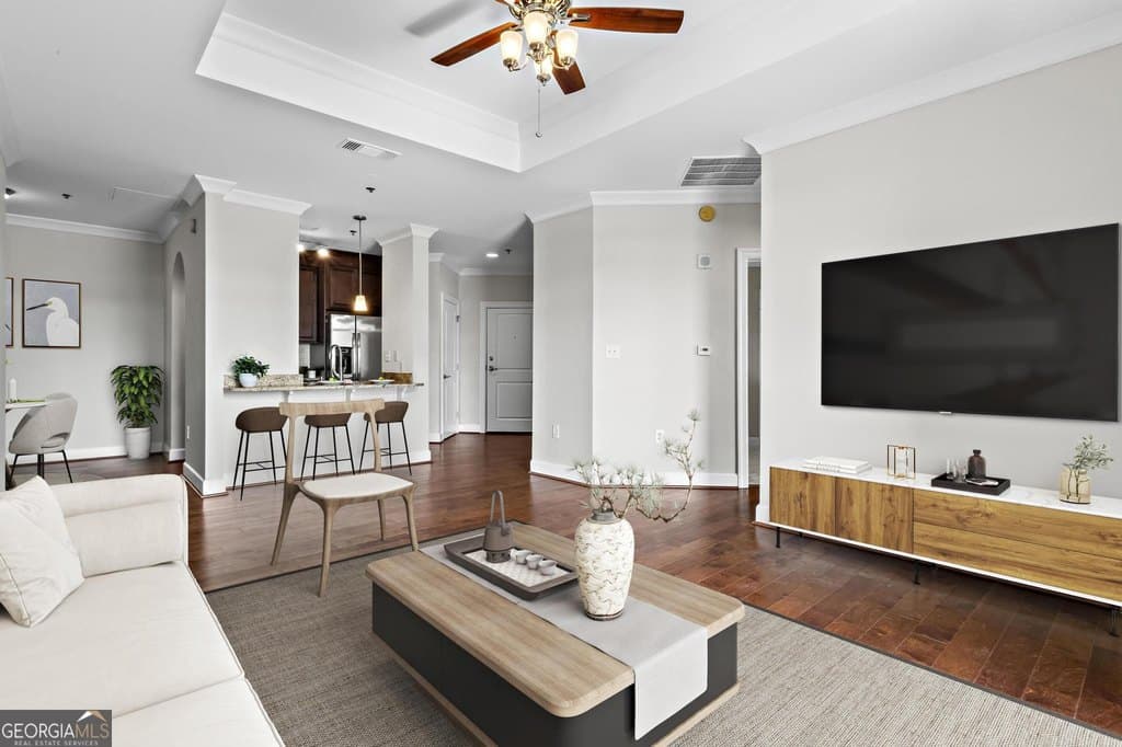 325 E Paces Ferry Rd NE Apt 703