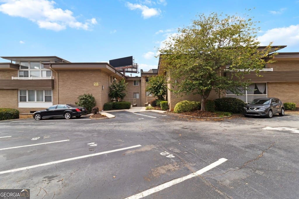 346 Carpenter Dr Apt 43