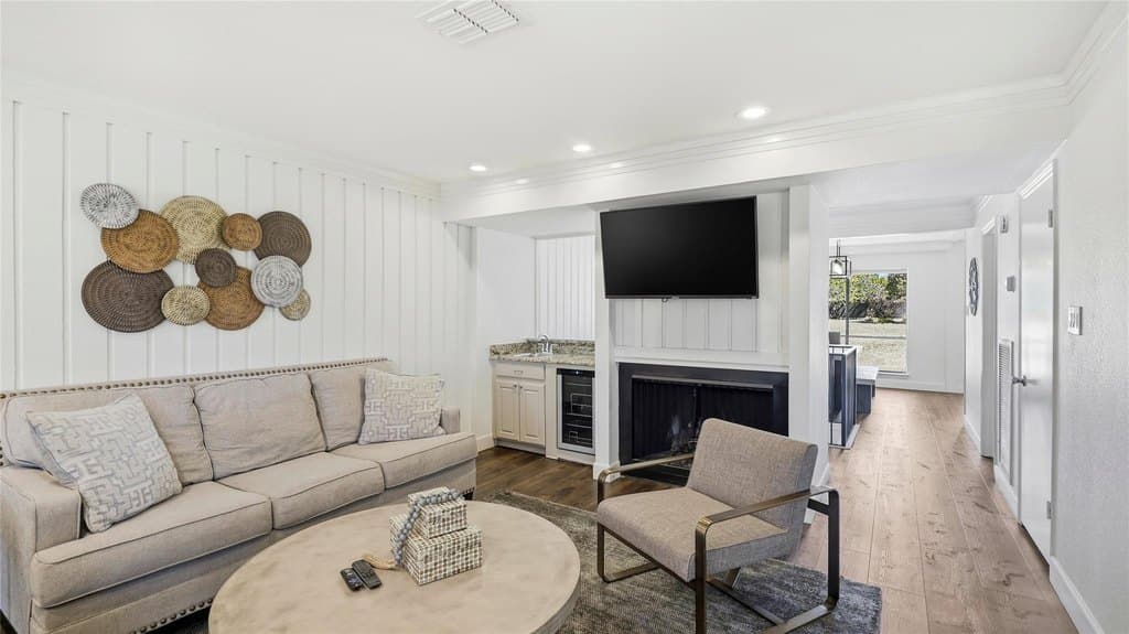 133 World of Tennis Sq, Lakeway