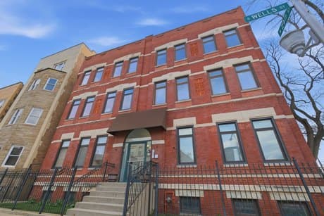 2843 S Wells St Apt 2E