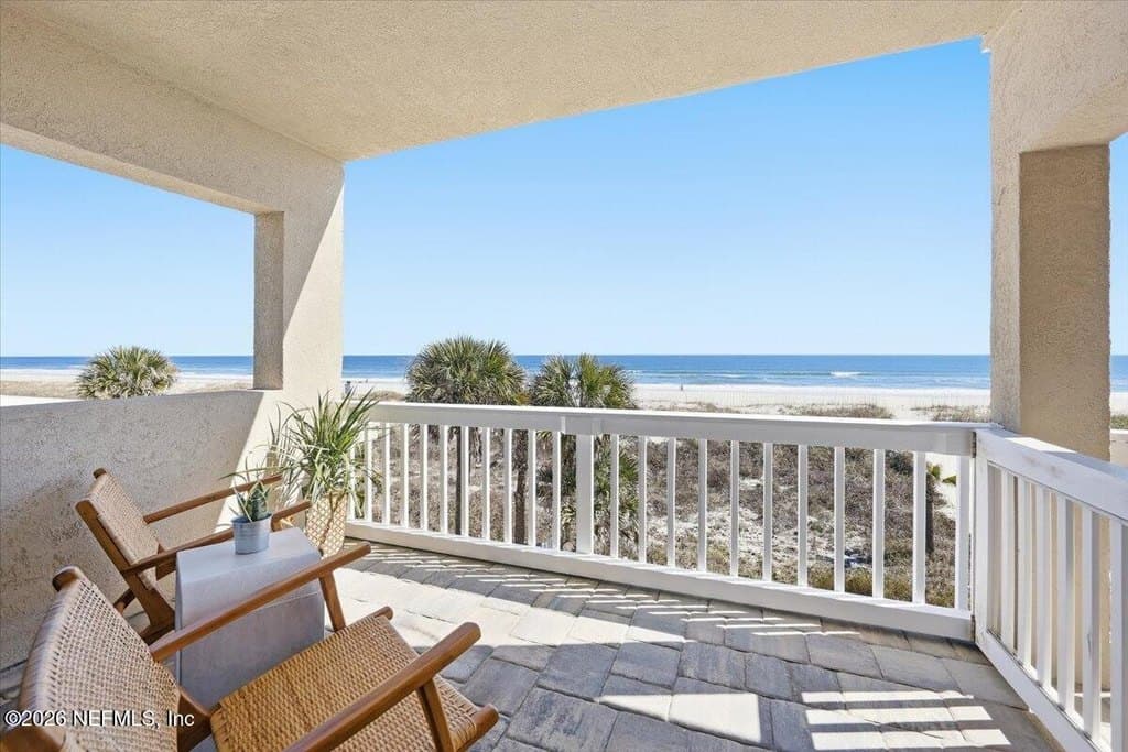 811 1st St S Apt 9, Jacksonville Beach
