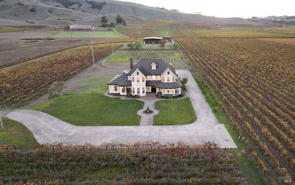 22033 Bonness Rd, Sonoma