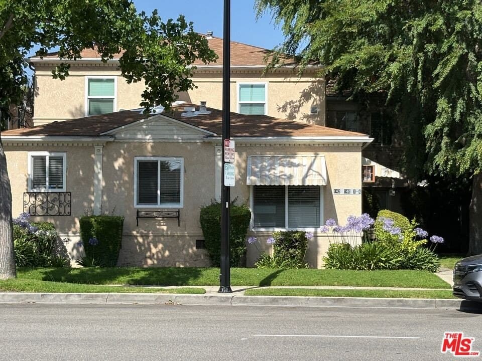 140 N Pass Ave, Burbank