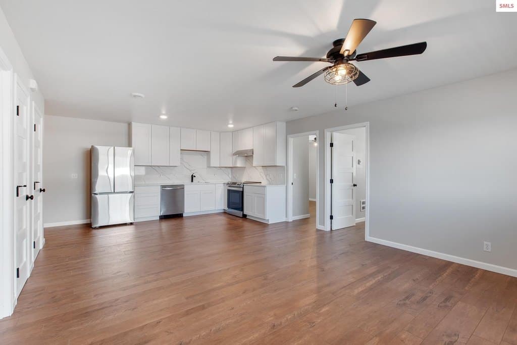 1313 N Division Ave Unit C, Sandpoint