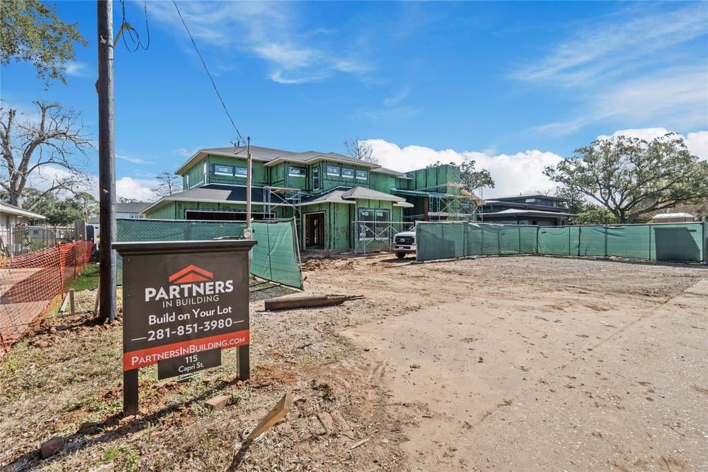 115 Capri St, Sugar Land