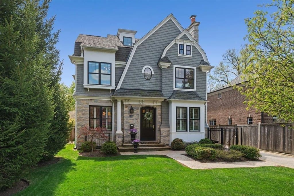 1482 Edgewood Ln, Winnetka