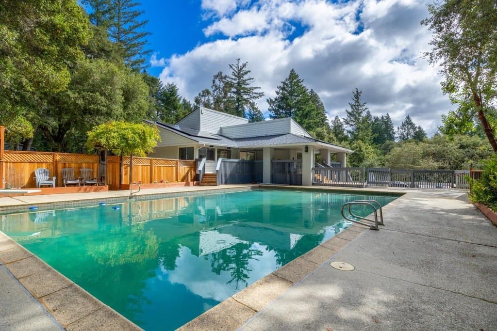 188 Kelly Ln, Santa Cruz