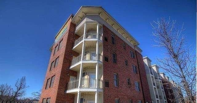 870 Mayson Turner Rd NW