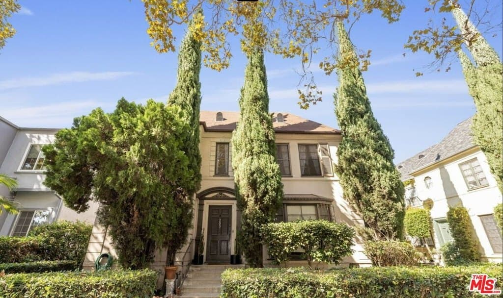 207 N Swall Dr, Beverly Hills