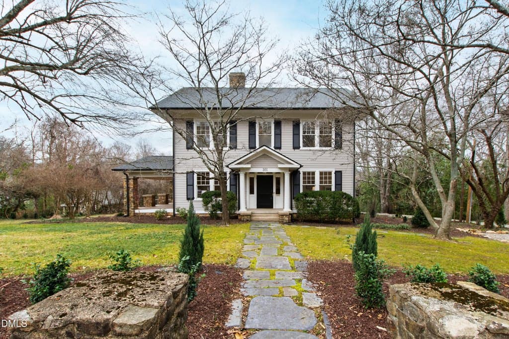 301 Hillsborough St, Chapel Hill